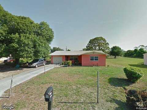 Avenue M, FORT PIERCE, FL 34947