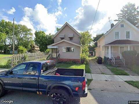 104Th, CLEVELAND, OH 44105