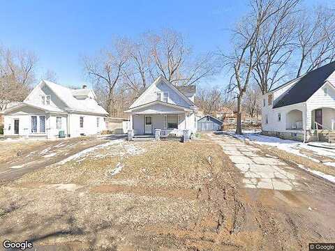 Brookside, INDEPENDENCE, MO 64053