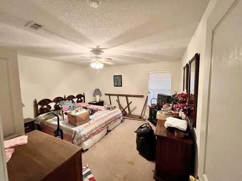 Calumet, CRESTVIEW, FL 32536