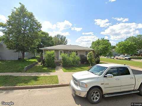 15Th, MINOT, ND 58701