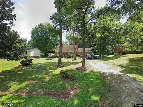 Naomi, KERNERSVILLE, NC 27284