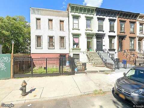 Monroe, BROOKLYN, NY 11221