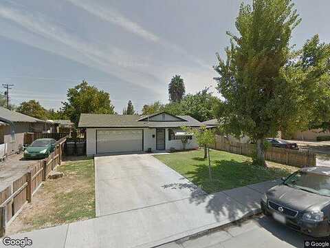 8Th, KERMAN, CA 93630