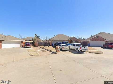 Pointe Court, MUSTANG, OK 73064