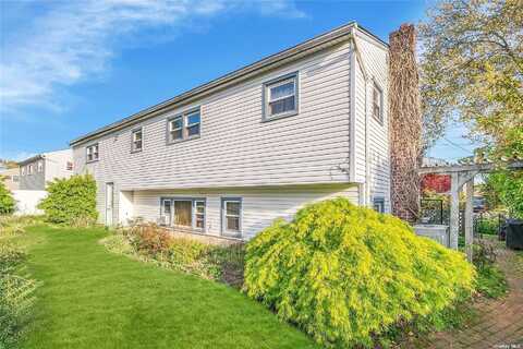 Frankford, WEST BABYLON, NY 11704