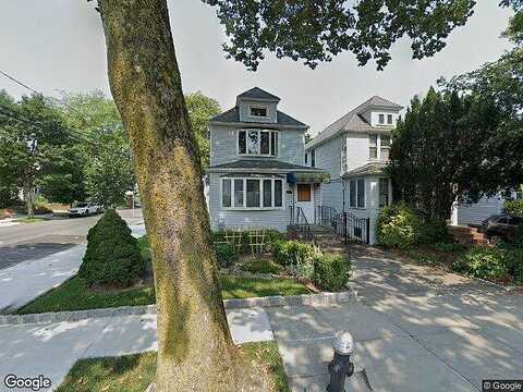70Th, FOREST HILLS, NY 11375