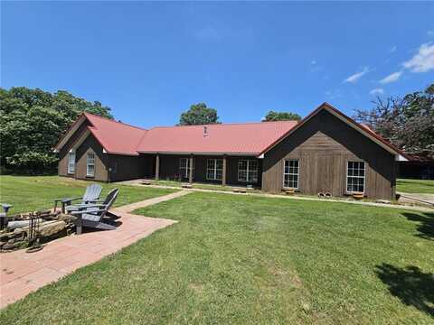 924 Madison 5450 RD, Elkins, AR 72727