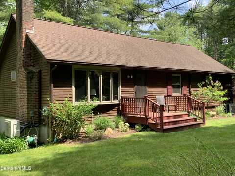 8 Abbey Hill Dr, Great Barrington, MA 01230