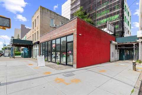 91 West End Avenue, Brooklyn, NY 11235