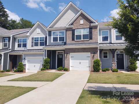 2235 Blewett Drive, Charlotte, NC 28269