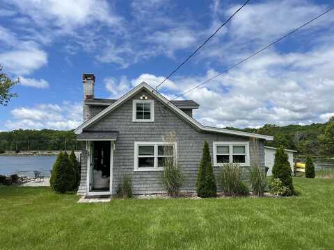 61 Old Black Point Road, East Lyme, CT 06357