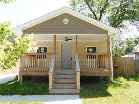 3619 Amherst Street, Des Moines, IA 50313