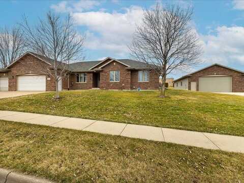 480 Apple, Dickeyville, WI 53808