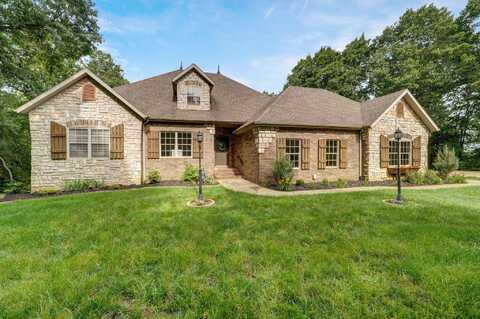 2657 West Pebble Creek Drive, Nixa, MO 65714