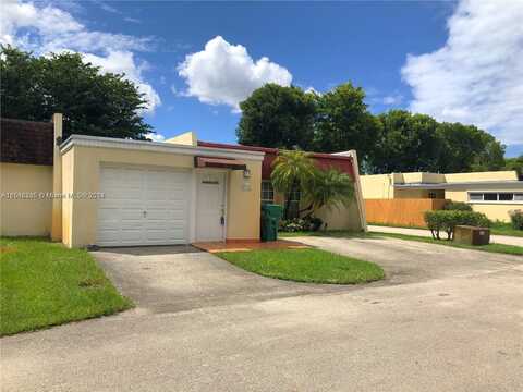 7344 Stardust Dr, Hialeah, FL 33015