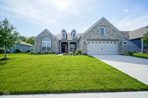 6642 Clearwood Drive, Brownsburg, IN 46112