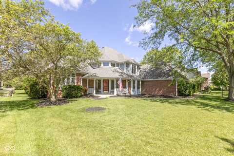 13914 Stonemill Circle E, Carmel, IN 46032