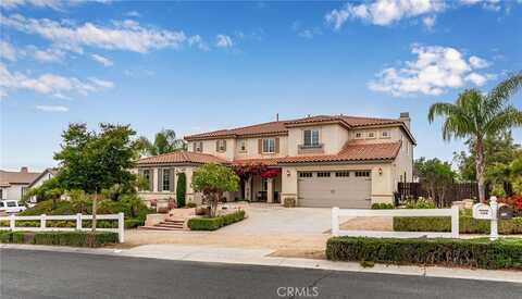 129 Breeders Cup Place, Norco, CA 92860
