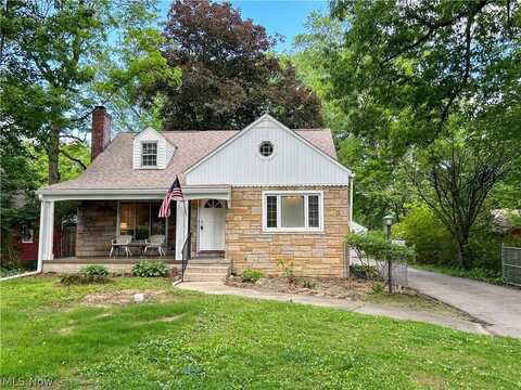 3430 Hopkins Road, Youngstown, OH 44511