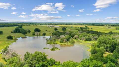 546 Twisted L Ranch Road, Greenville, TX 75401