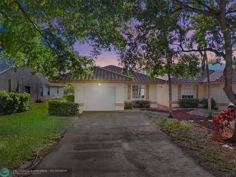 2940 NW 95th Ave, Coral Springs, FL 33065