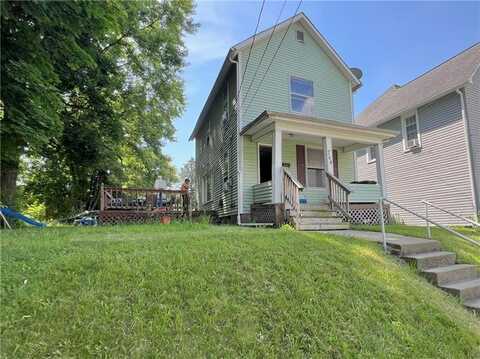 764 Lathrop St, New Castle, PA 16101