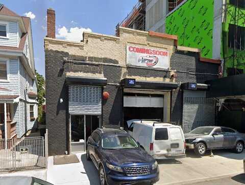 635 East 28th Street, Brooklyn, NY 11210