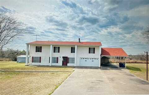 801 NE Frontage Rd, Beeville, TX 78102