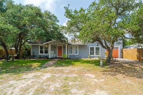 828 N Terry Street, Rockport, TX 78382