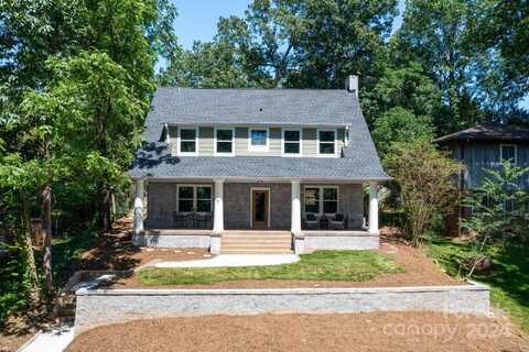 7 Vineyard Place, Asheville, NC 28804