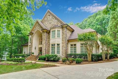 517 Kingsdown Court, Waxhaw, NC 28173