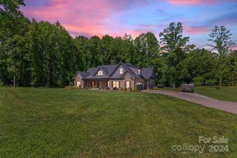 200 Barra Drive, Waxhaw, NC 28173