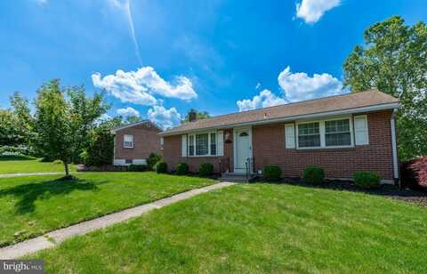 18 LINCOLN DRIVE, READING, PA 19606