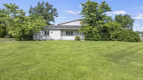 8823 Sakaden Parkway, Fort Wayne, IN 46825