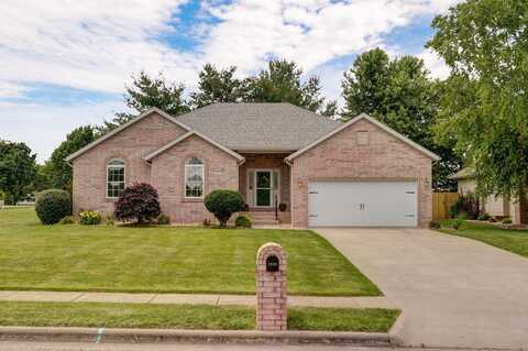 4989 South Tanager Avenue, Battlefield, MO 65619