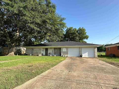 1119 Henderson St., Jacksonville, TX 75766