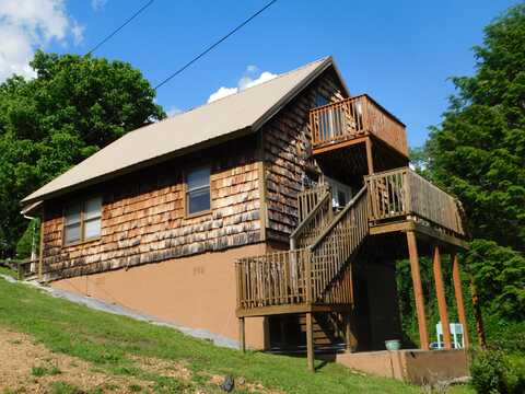 101 Ross Drive, Loyall, KY 40854