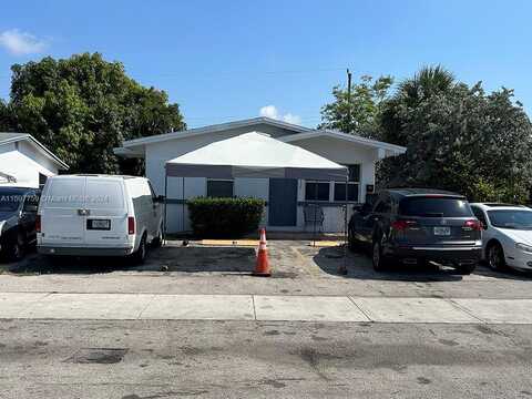 2755 NW 14th St, Fort Lauderdale, FL 33311