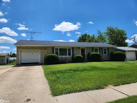 1830 8th, Grinnell, IA 50112