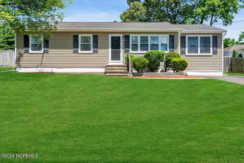 942 Raleigh Drive, Toms River, NJ 08753