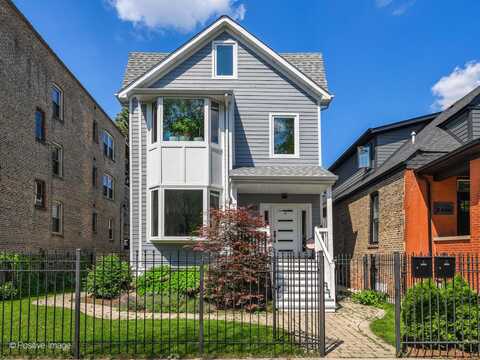 2452 N Campbell Avenue, Chicago, IL 60647