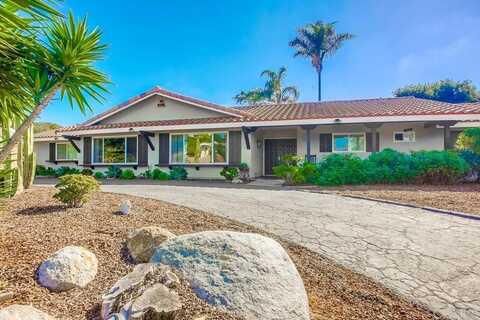 2035 Camino Cantera, Vista, CA 92084