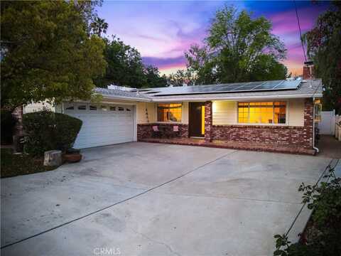 7044 Scarborough Peak Drive, West Hills, CA 91307