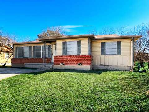 1204 Connell Dr, Killeen, TX 76543