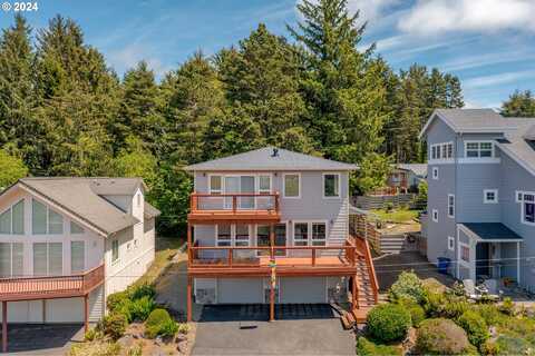 160 SE BAYVIEW AVE, Depoe Bay, OR 97341
