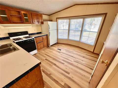 198 Lime Valley Road, Mankato, MN 56001