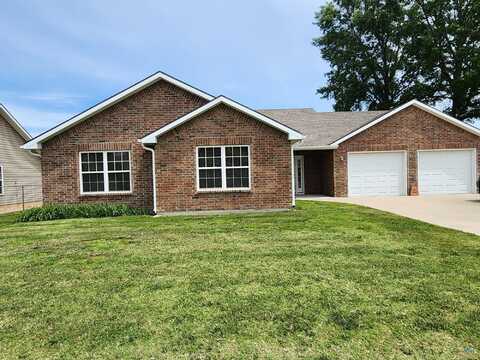 906 S R & K, Clinton, MO 64735