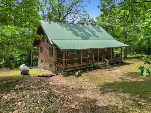 99 Beaverview DR, Eureka Springs, AR 72631