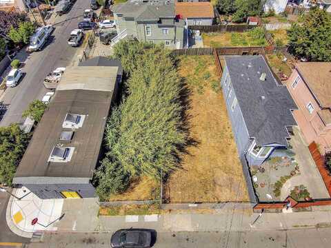 1030 24Th St, Oakland, CA 94607